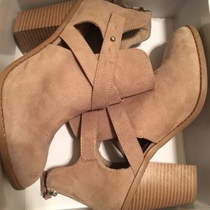 Sugar micro suede bootie size 8